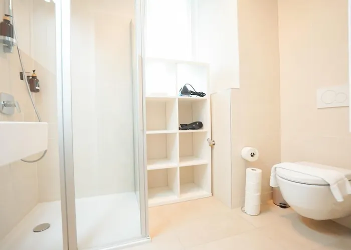 Appartement In High-rise On The Danube Vienne